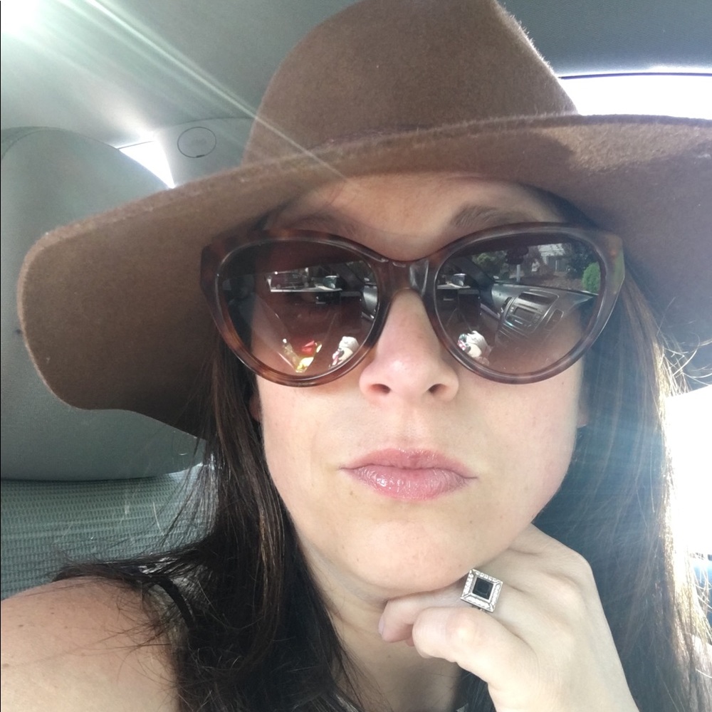 Meet your Posher, Kathryn